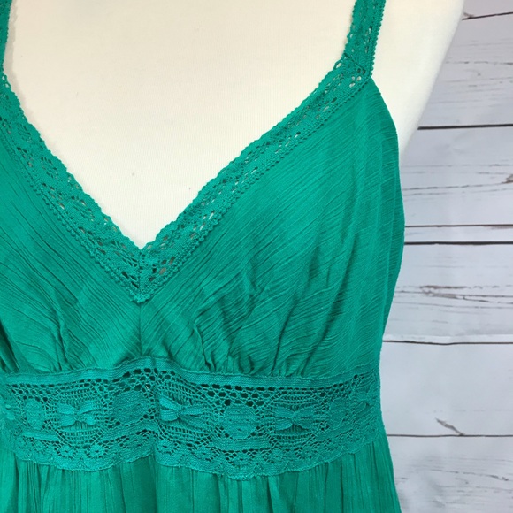 NWT BCBG V Neck Peasant Maxi Dress Jade Green SALE - Picture 2 of 5